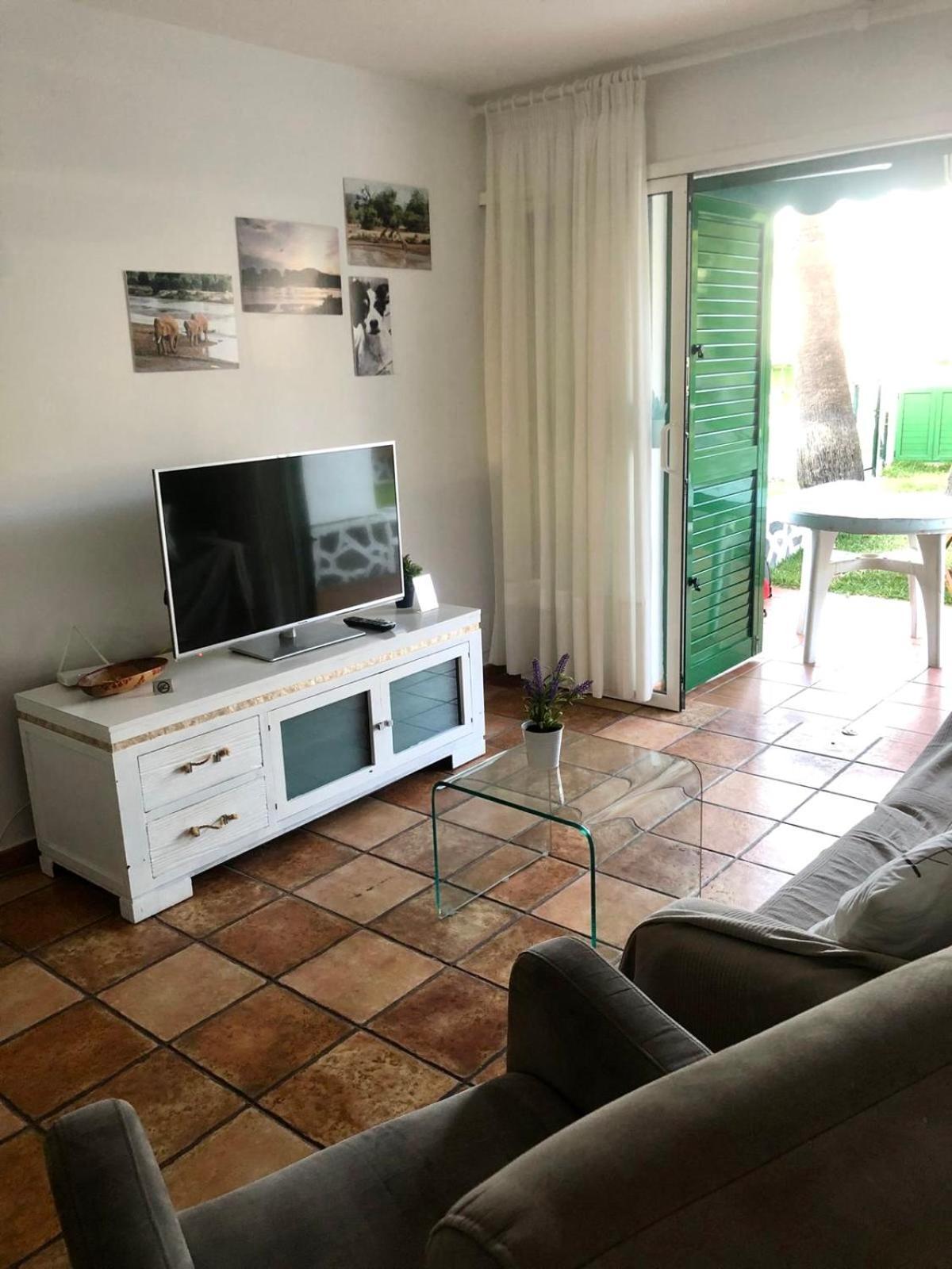 Bungalow Carmen San Bartolomé エクステリア 写真
